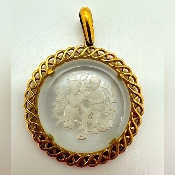 Trifari Jewelry - Vintage Trifari gold tone and etched glass Gemini twins pendant